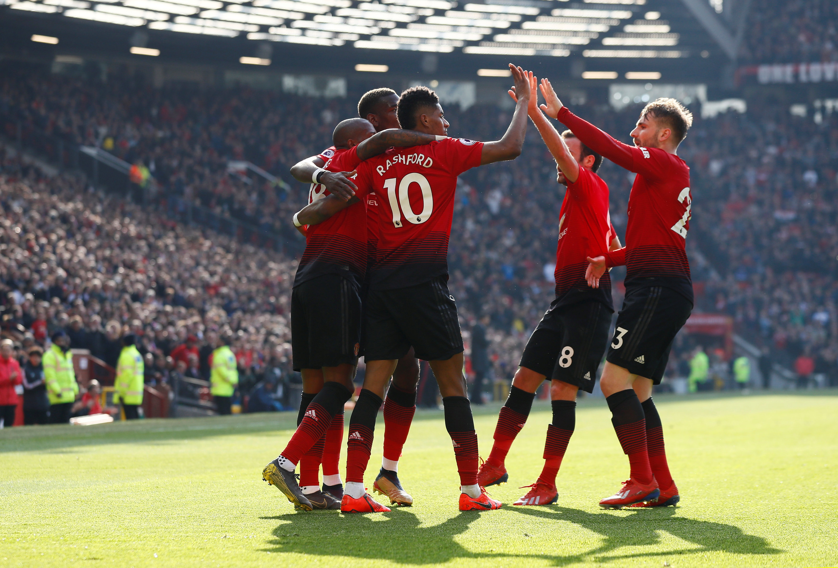 精彩绝伦的 精彩绝伦的